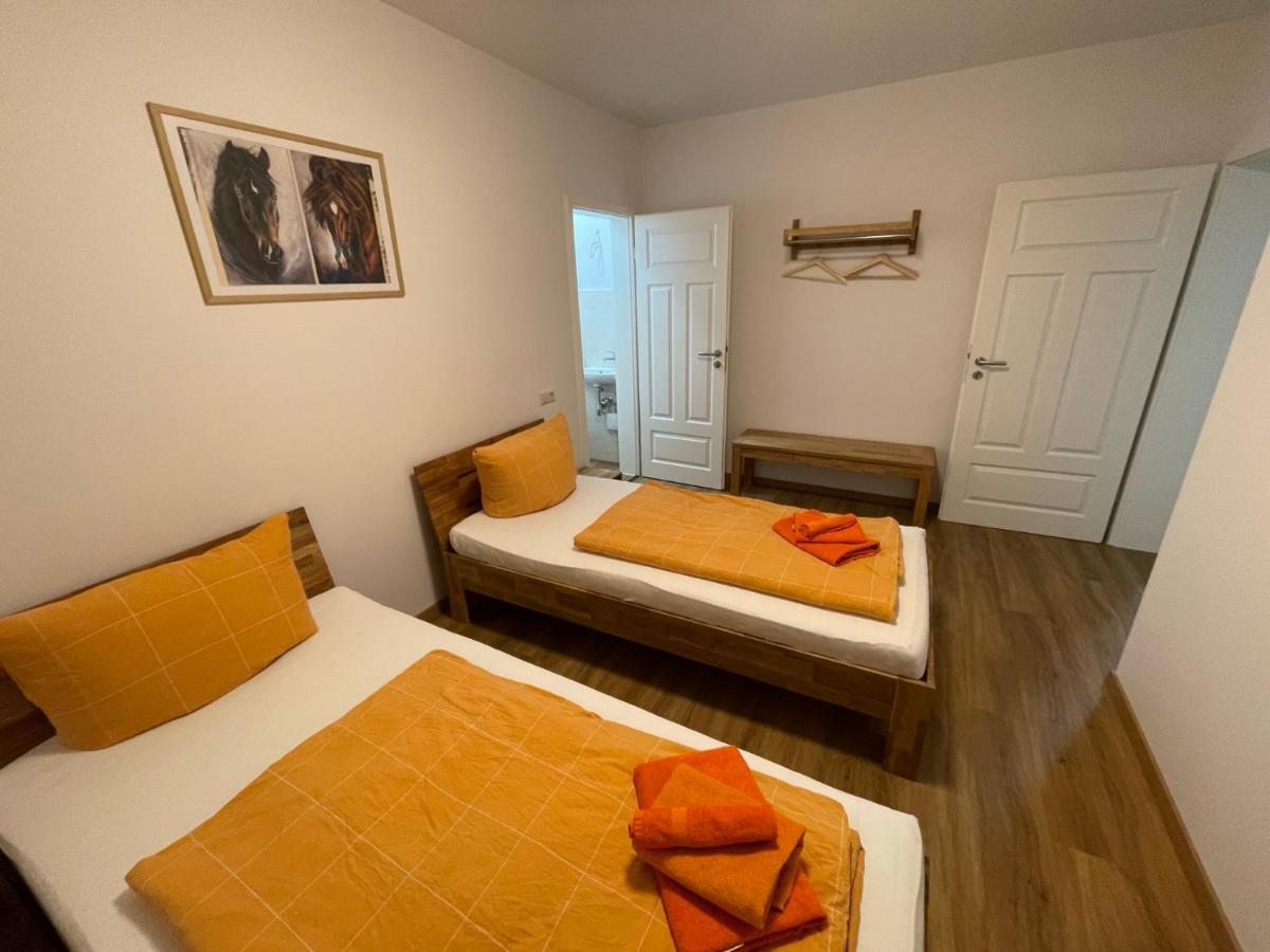 Apartment-Haus Landeskrone ドレスデン エクステリア 写真